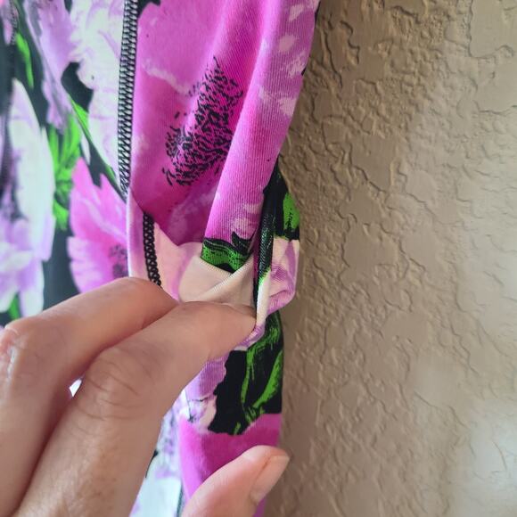 Victoria's Secret Floral Essential High Waist 7/8 Leggings 8 Black Purple NWT - Picture 4 of 6